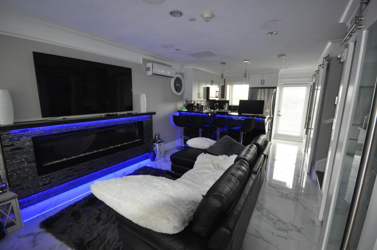 Апартаменти Beautiful Bright 3 Bed Townhouse Ванкувер Екстер'єр фото